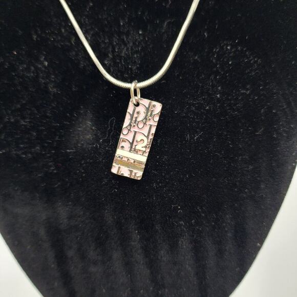 Dior Jewelry - CHRISTIAN DIOR #2 Trotter Necklace Pink/Silver Tone Metal